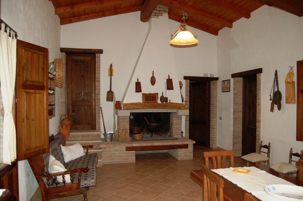 I Carrubi Konuk evi San Priamo Dış mekan fotoğraf